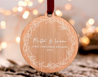 First Christmas Engaged Ornament 2021, Our 1st Married Christmas Bauble, Personalised Engagement Gifts, Gift for Couples, Christmas Wreath