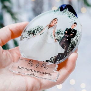 Décorations de premier Noël de mariés, photo de M. et Mme notre premier Noël, décoration de mariés, cadeau personnalisé pour un couple de mariés, décoration 2023