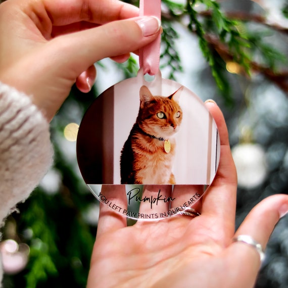 Petits cadeaux pour les amoureux des chats  Le blog de Maison Ludique -  déco, cadeaux, objets personnalisés