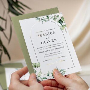 Botanische Hochzeitseinladung, Blumenhochzeit lädt ein, Goldfolien-Einladung Weiße Karten, Minimalistische Hochzeitseinladungen ""Florenz"""