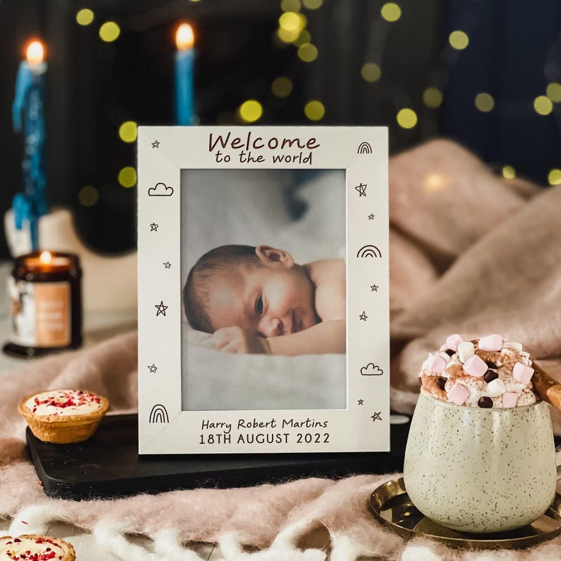 Marco de fotos personalizado para bebé / Regalo grabado para recién nacido imagen 8