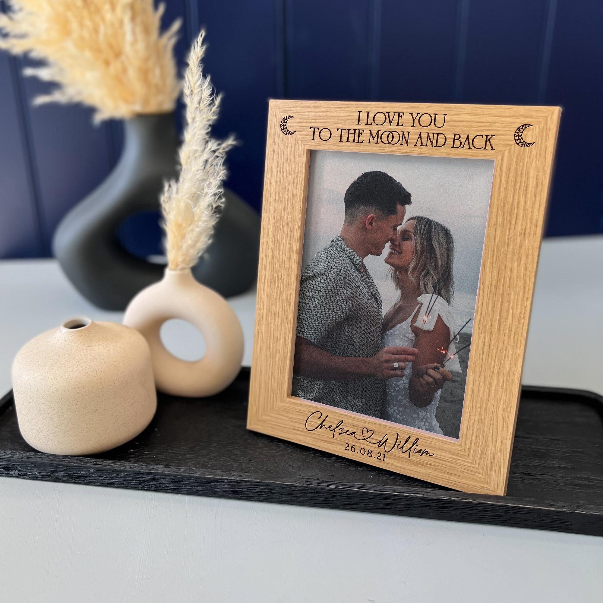 Cornice Portafoto 10x15 In Legno Con Scritta Ti Amo – Regalo Romantico Per Fidanzato O Fidanzata, Compleanno O Natale