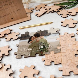 Libro de firmas alternativo para bodas / Libro de firmas tipo puzzle, regalo de boda personalizado para la pareja, recuerdo de boda rústico. imagen 5