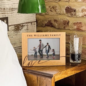 Personalised Family Photo Frame | Mothers Day Gift | Father Day Gift, Gift For New Parents, Picture Frame For Dad&#39;s Birthday, Custom Text