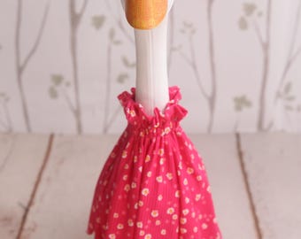 Bitsy Floral- Hot Pink Daisies; Goose Outfit: Made to Order