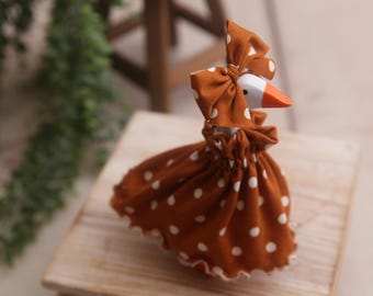 Amber Polka Dots Outfit for 4" to 11" Desk Goose, Handmade Bow