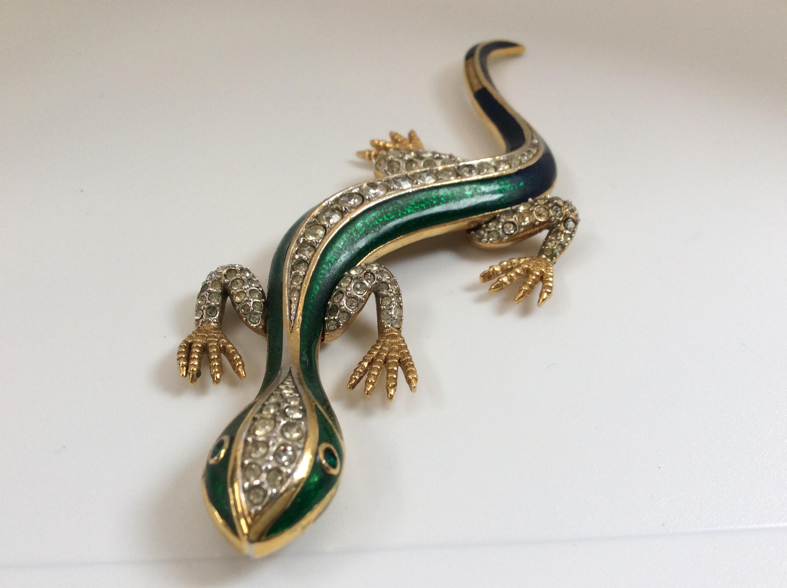 Attwood Sawyer Brooch - Etsy
