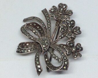 Lovely 800 Silver & Marcasite Stone Flowers Design Brooch - Floral Brooch - One Stone Missing