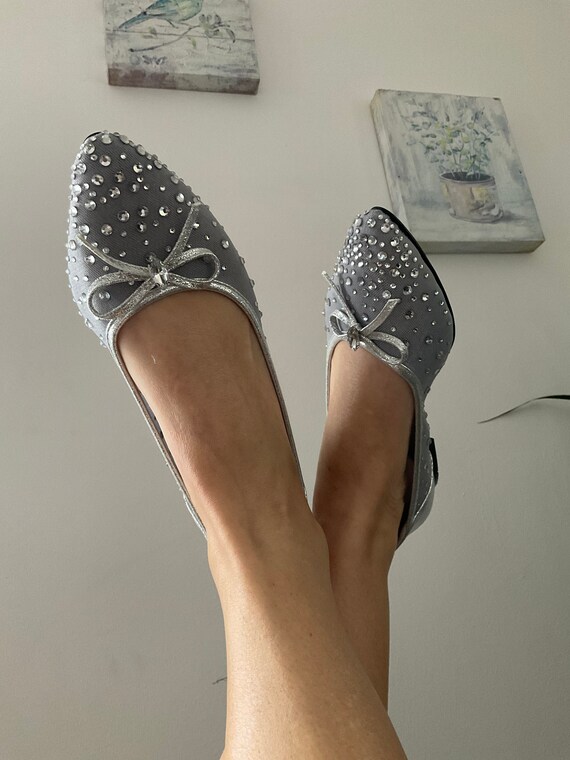 jewelled bridal shoes