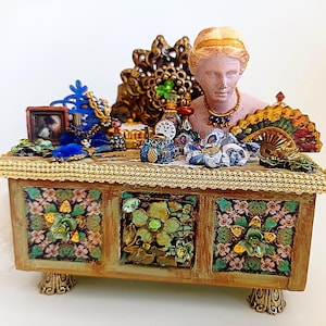 Meubles vintage pour dame.
