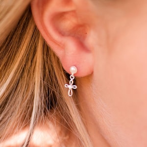 Children's Sterling Silver Pearl Stud Earring with Cross and Screw Backs for Girls First Communion Gift, Baby Baptism, Infant Christening