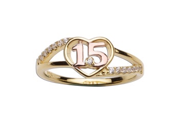 Anillo de corazón de quinceañera chapado en oro de 14 quilates y oro rosa (sobre plata de ley) para niñas con quince piedras CZ para un dulce regalo de 15 cumpleaños