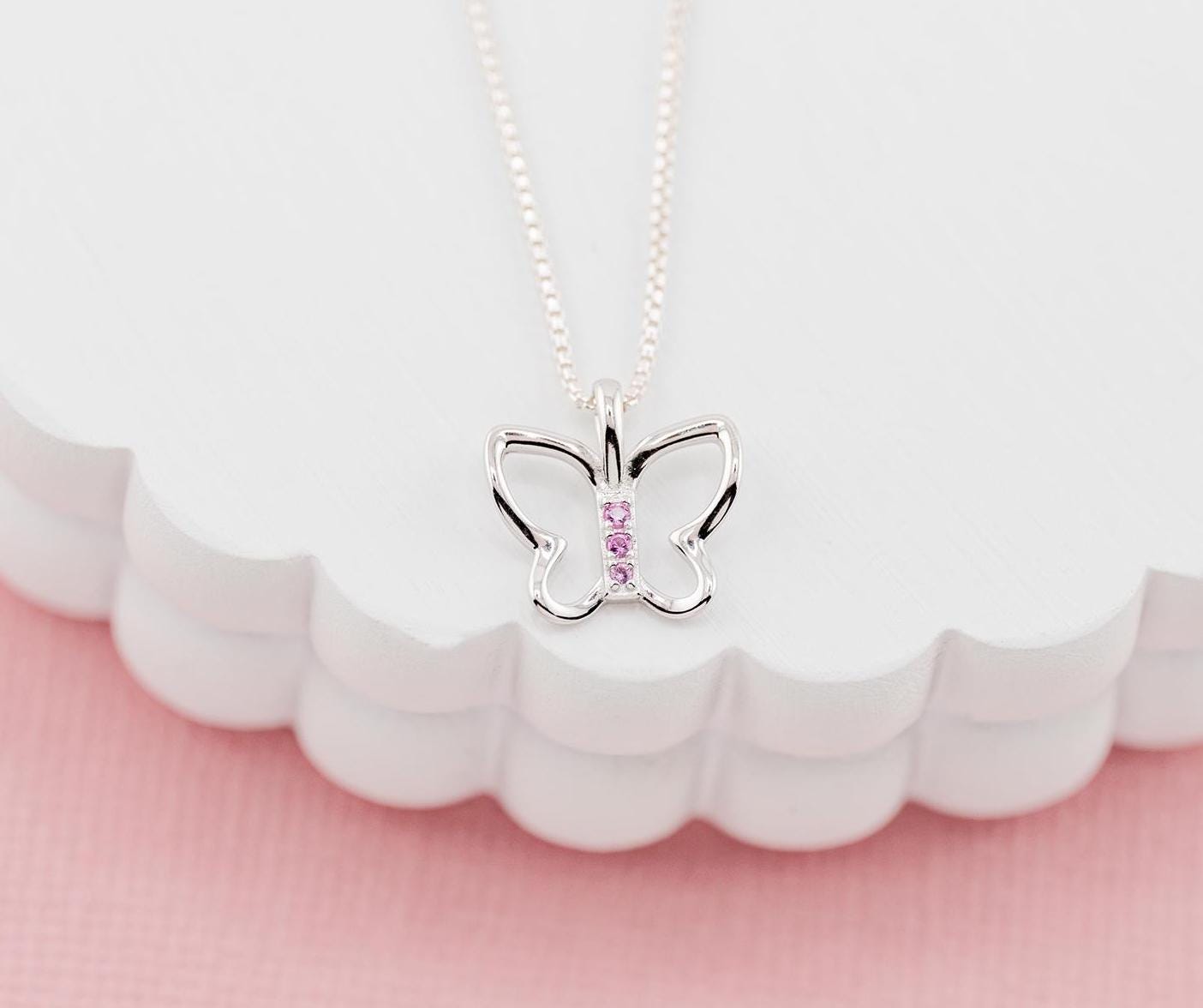 Moda Donna Online: Le Premium® - Collana placcata in oro bianco 8 k con pendente a forma di