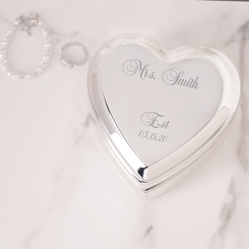 Personalized Silver Heart Jewelry Box, FREE Engraving, Gift for Bridesmaids, Anniversary, Best Friend, Retirement, Graduation, Teacher Gift image 4