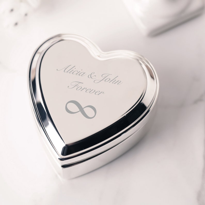 Personalized Silver Heart Jewelry Box, FREE Engraving, Gift for Bridesmaids, Anniversary, Best Friend, Retirement, Graduation, Teacher Gift image 5