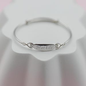 Personligt justerbart ovalt armband i sterlingsilver för bebisar och flickor, justerbart, graverat armband med namn för barn