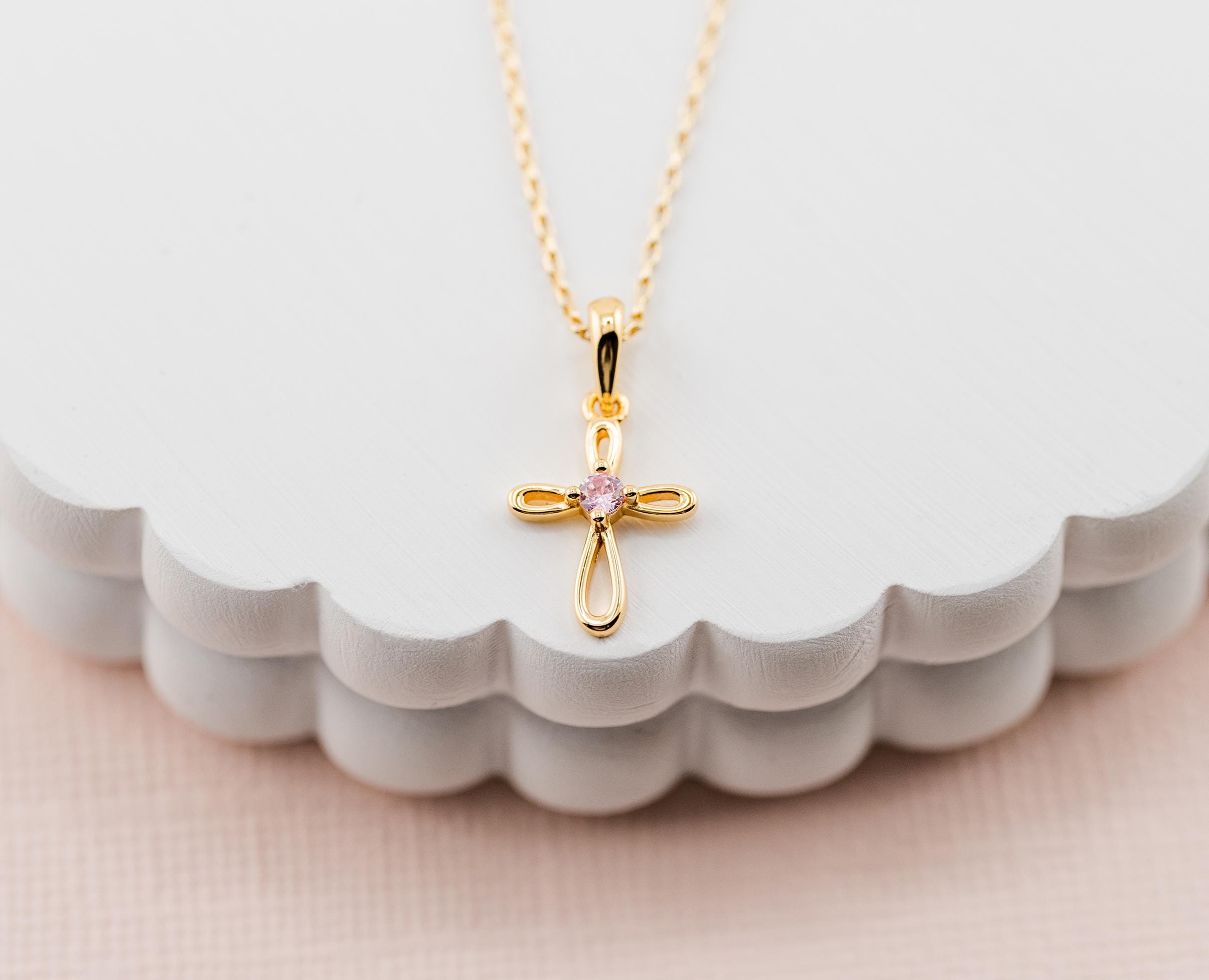 ROUGEMONT Collana Con Croce In Moissanite 3 Ct - Argento Sterling 925 Placcato Oro 18K, Ciondolo Spirituale Con Catena Regolabile - 4