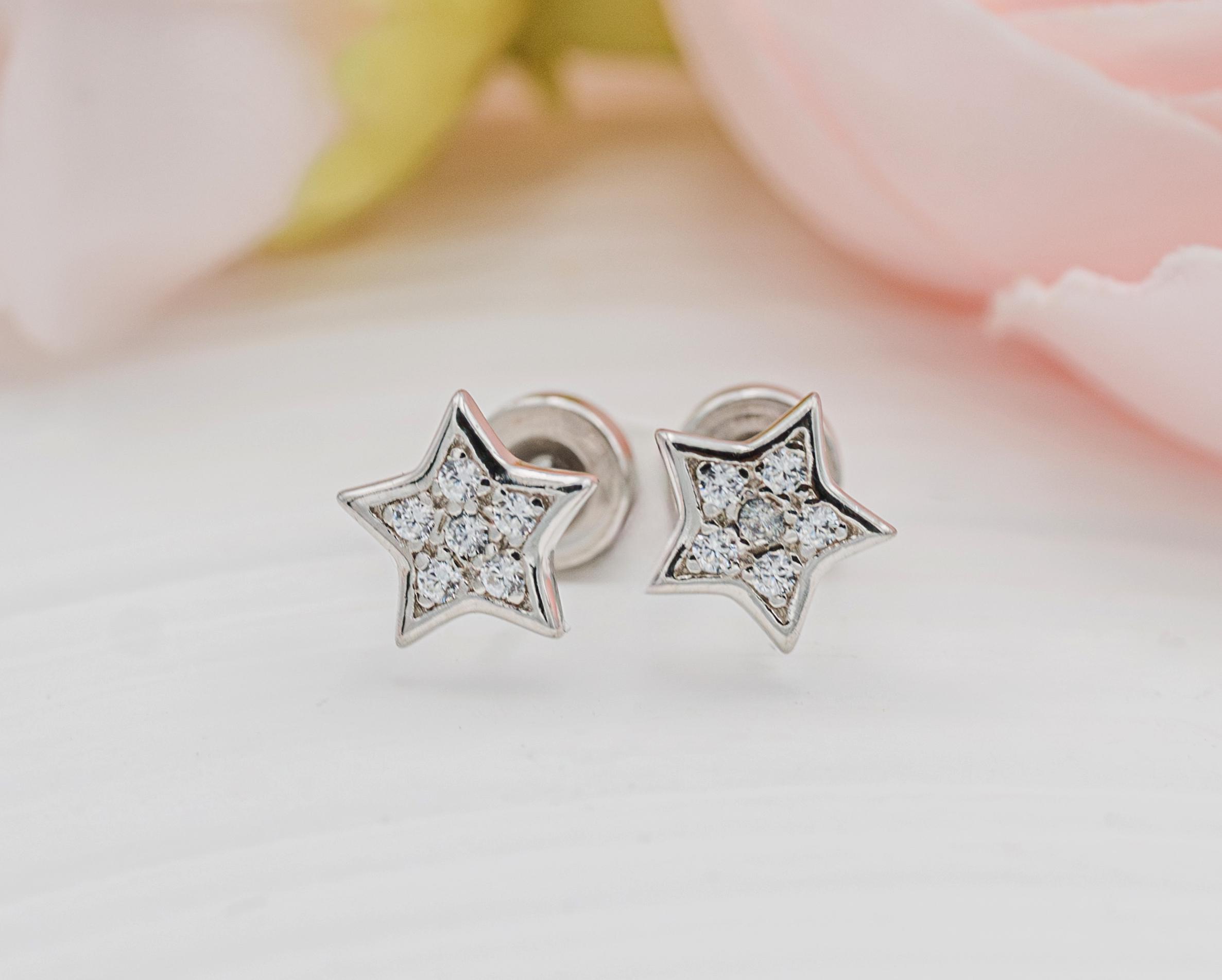 Orecchini a perno a forma di stella, da donna, in argento