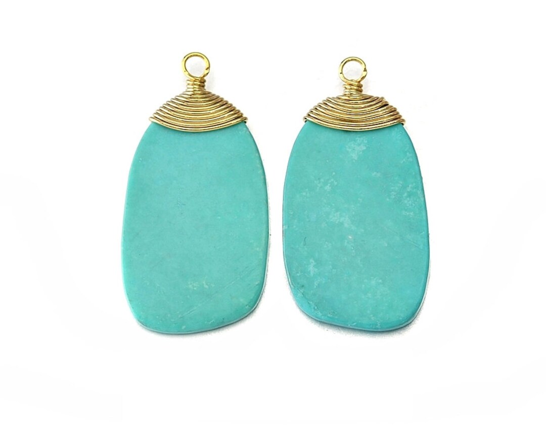 Turquoise Gemstone Pendant . Jewelry Craft Supplies . 16K Polished Gold