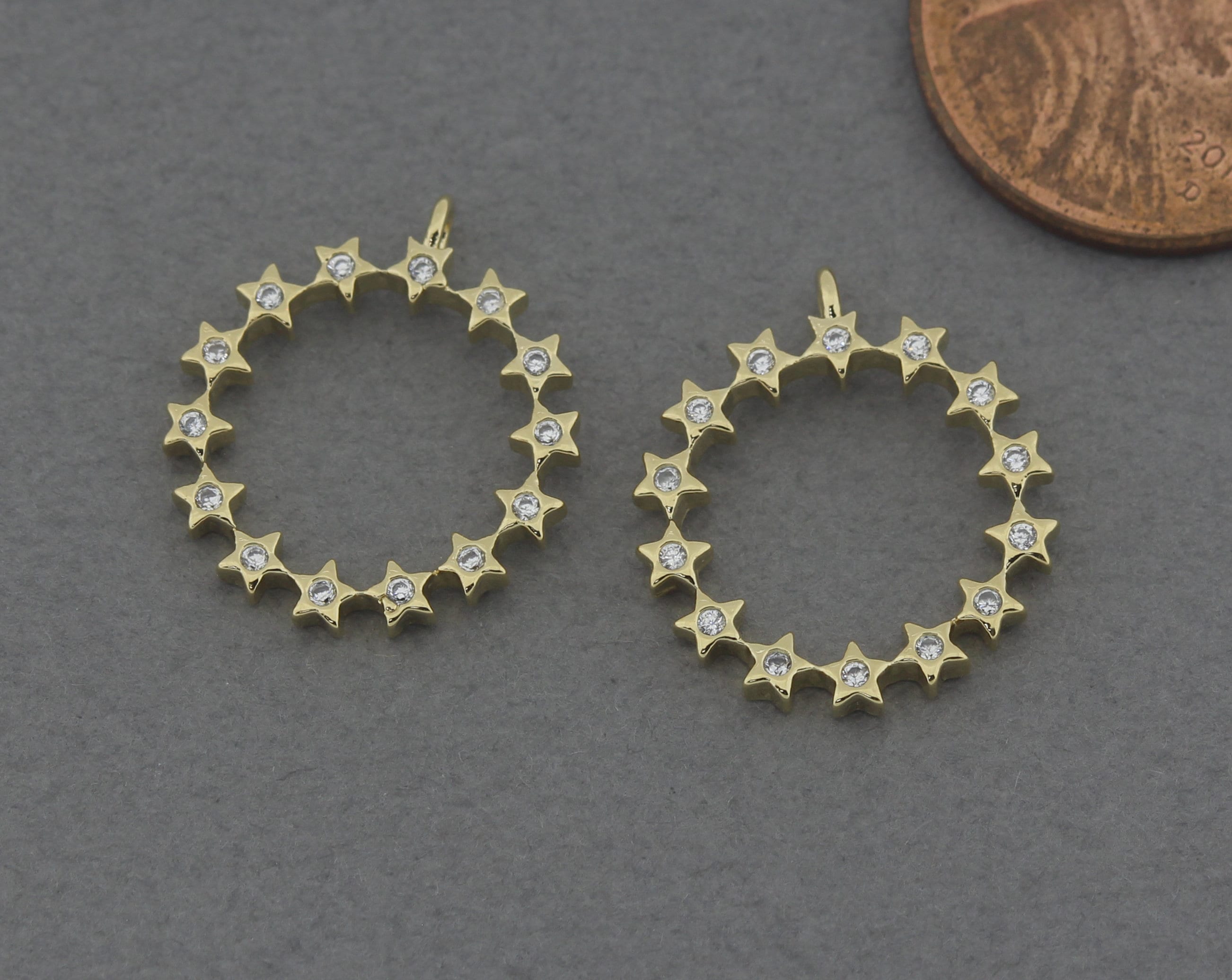 BEEFLYING 5 Ciondoli Floreali In Ottone Placcato Oro 18K Con Zirconia – Per Creazioni Gioielli Fai Da Te