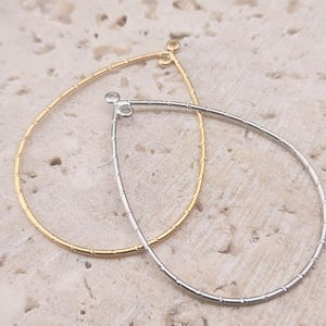 Teardrop Brass Connector . Jewelry Craft Supply . Matte Plated / 2 Pcs - Item No. FC037