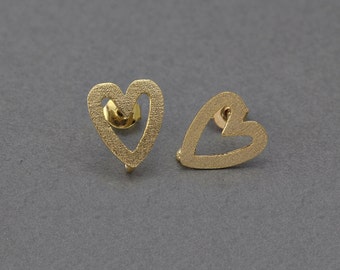 Heart Post Earring . Earring Component . 925 Sterling Silver Post . 16K Matte Gold Plated over Brass  / 2 Pcs - AC093-MG