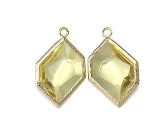 Jonquil Glass Pendant . Polished Gold Plated / 2 Pcs - AG014-PG-JQ
