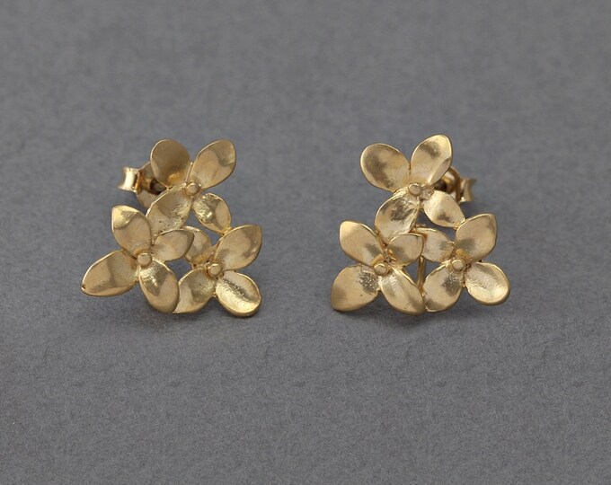 Lily Flower Post Earring main image 1