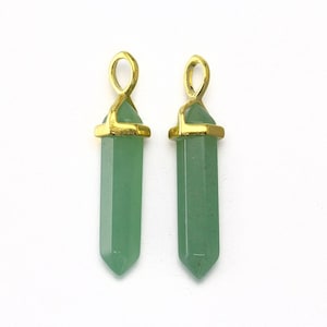 80% SALE. Grüner Aventurin spitzer Edelstein Anhänger (Small). Poliert Vergoldet / 2 Stück - DG034-PG-GA