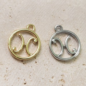Pisces Brass Pendant . Zodiac Sign, Horoscope . Polished Plated / 2 Pcs - Item No. AC392