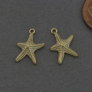 Starfish Brass Pendant (Large) . Jewelry Craft Supplies . Polished Gold Plated / 2 Pcs - AC347-PG