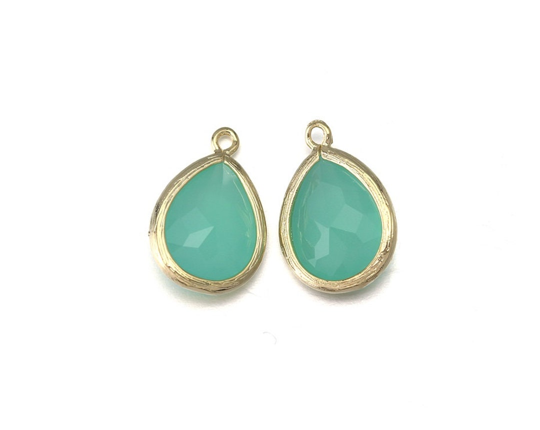 Mint Glass Pendant . Jewelry Craft Supplies . 16K Polished Gold Plated Over Brass / 2 Pcs AG016