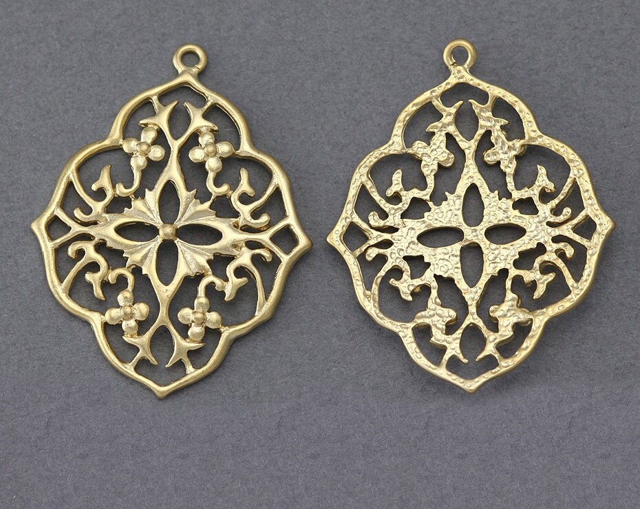 Flowers Brass Pendant . Jewelry Craft Supply . 16K Matte Gold Etsy