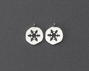 Snowflake Brass Pendant . Wedding, Bridal Jewelry . Matte Original Rhodium Plated over Brass  / 2 Pcs - FC301-MR