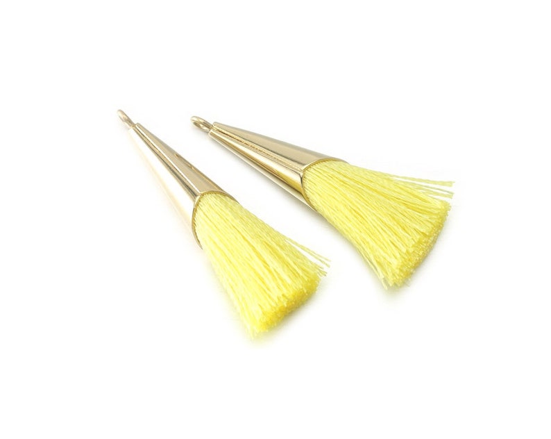 Yellow Cotton Tassel 2 Pcs GT006-PG-YL Jewelry Supplies 16K Polished Gold Plated over Brass Cap