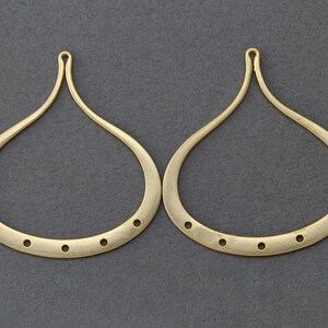 Teardrop Brass Connector . Jewelry Craft Supply . 16K Matte Gold Plated over Brass  / 2 Pcs - GC011-MG