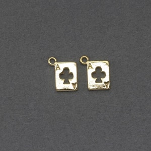 Colgante de latón con tarjeta de trébol. Suministro de joyería artesanal. Chapado en oro pulido de 16 quilates sobre latón / 2 piezas - FC054-PG
