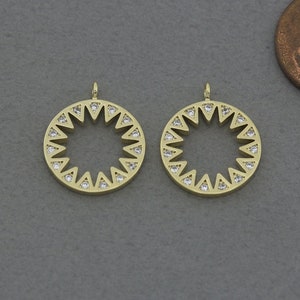 Star Brass Pendant . Wedding Jewelry, Bridal Jewelry . Polished Gold Plated / 2 Pcs - FC802-PG-CR