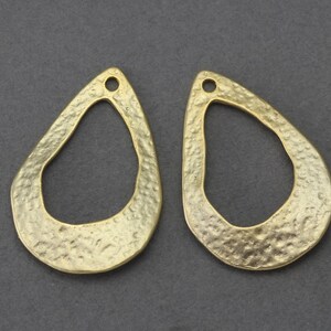 Teardrop Pewter Connector . Jewelry Craft Supply . 16K Matte Gold Plated over Brass  / 2 Pcs - GC101-MG