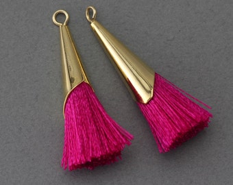 Fuchsia Cotton Tassel . Jewelry Craft Supply . 16K Polished Gold Plated over Brass Cap - 2 Pcs / GT006-PG-FC
