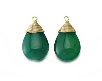Green Agate Gemstone Pendant . Jewelry Craft Supplies . 16K Polished Gold Plated over Brass  / 2 Pcs - DG005-PG-GA