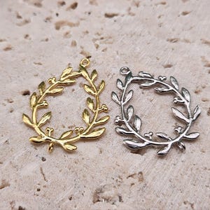 Flower Brass Connector . Jewelry Craft Supply . Matte Plated / 1 Pair - Item No. AC064