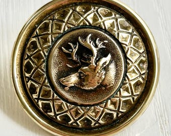 Pictorial Gilt Button, Antique, Hunting Stag, 1 1/16“ Diameter, Loop Shank, Back Marked - Treble Standd Extra Rich, Collectible Button