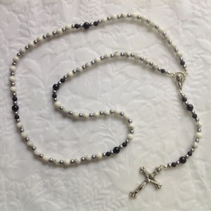 Catholic Rosary, Hand-Strung Earth Stones, Howlite & Serpentine, Silver-Tone Crucifix, 23 Inch Loop