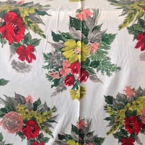 Acetate Barkcloth Yardage, Vintage NEW Stock, 1 Yard, Floral Clusters, Hollywood Regency Era Barkcloth