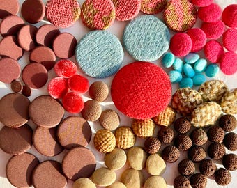 Cloth Buttons, 86 Assorted, 5/16" to 1 1/2" Diameters, Some Metal or Plastic Settings, Good-Excellent Condition, Craft or Collect