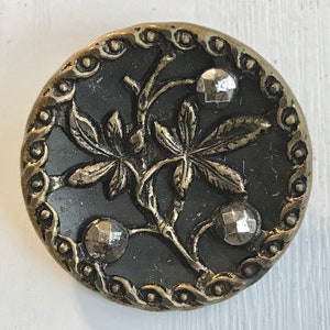 Brass Pictorial Button, Antique, Leafy Branch with Steels, 1 Inch Diameter, Loop Shank, Collectible Button