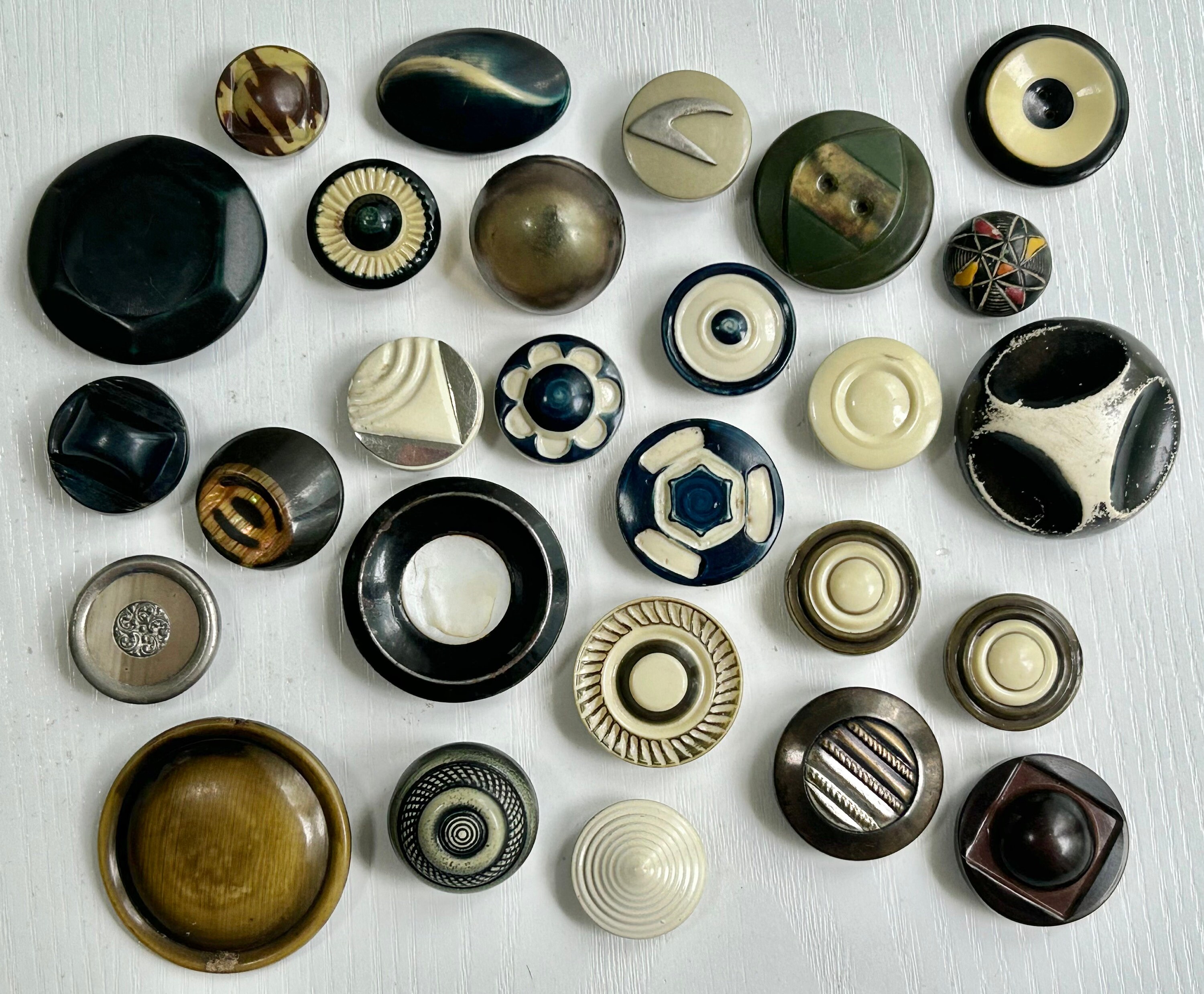 Antique Celluloid Buttons - Etsy
