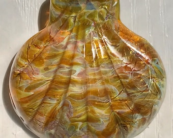 Glass Scallop-Shell Bead, Golden Swirl Color, 1 1/2" Height, 1.5cm Hole Channel, Artisan Glass Focal Pendant, Jewelry Crafting Supply