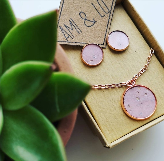 Cork leather jewellery gift set. Pendant and earring set. Sustainable ethical eco-friendly, studs, rose gold hypoallergenic vegan leather